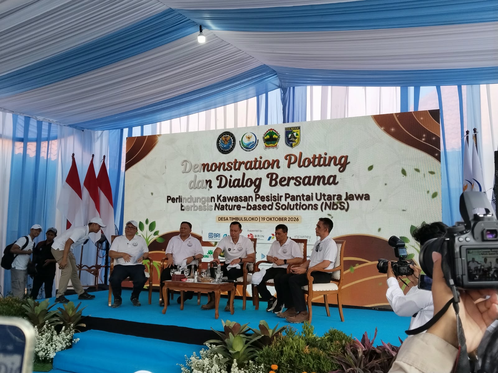 Menko Infrastruktur AHY Kunjungi Cek Langsung Penanganan Abrasi Ekstrem Desa Timbulsloko