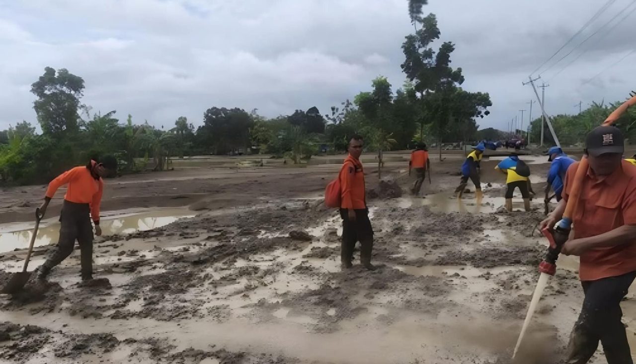 Berikut Pengalihan Arus Lalu Lintas Semarang - Purwodadi Pasca Jebolnya Tanggul di Kebonagung